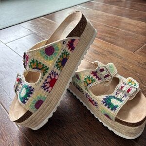 Dirty Laundry Multicolor Espadrille Sandals